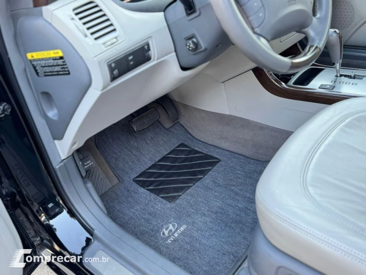 Azera 3.3 V6 24V GLS AUTOMÁTICO
