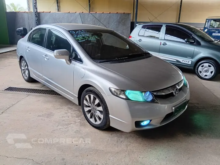 Civic LXS