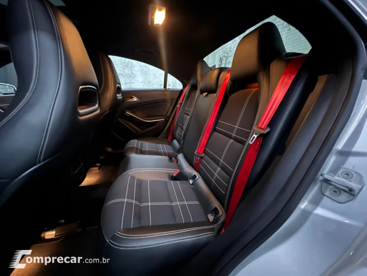CLA 200 1.6 FIRST EDITION TURBO GASOLINA 4P AUTOMATIZADO