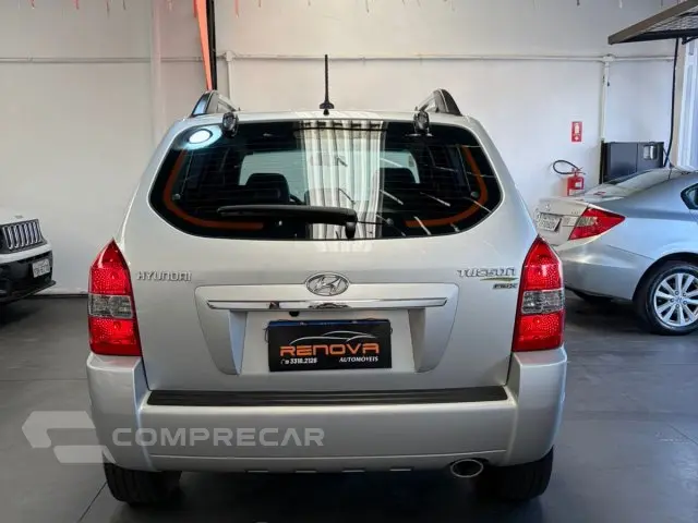 TUCSON - 2.0 MPFI GLS 16V 143CV 2WD 4P AUTOMÁTICO