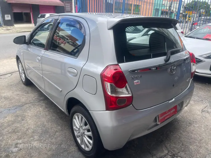 ETIOS 1.5 XLS 16V