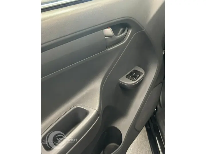 S10 2.4 MPFI LS 4X2 CS 8V FLEX 2P MANUAL