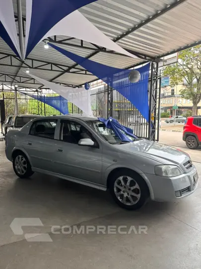 ASTRA 2.0 MPFI Advantage 8V