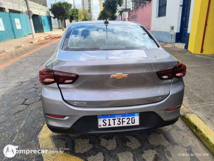 ONIX SEDAN Plus LT 1.0 12V TB Flex Mec.