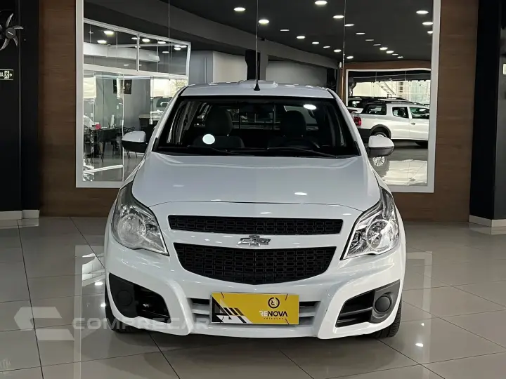 MONTANA 1.4 MPFI LS CS 8V FLEX 2P MANUAL