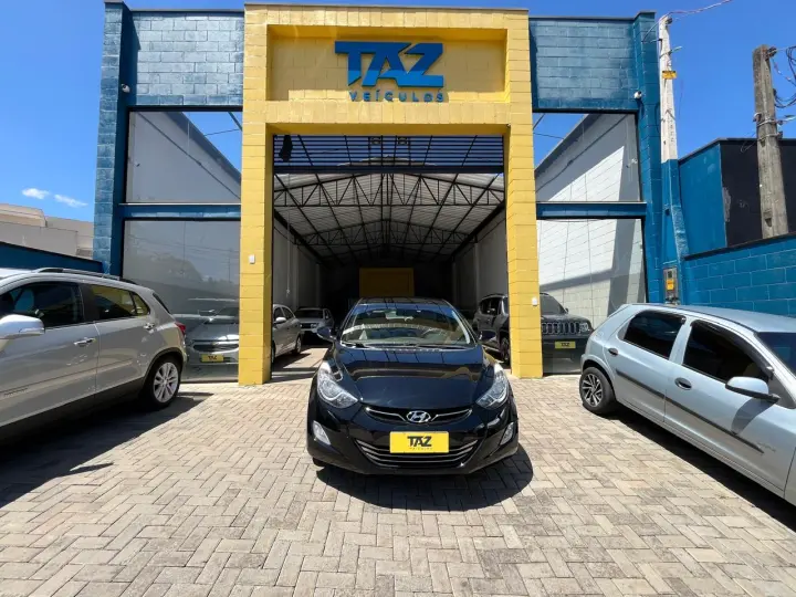 Elantra 1.8 16V 4P GLS AUTOMÁTICO