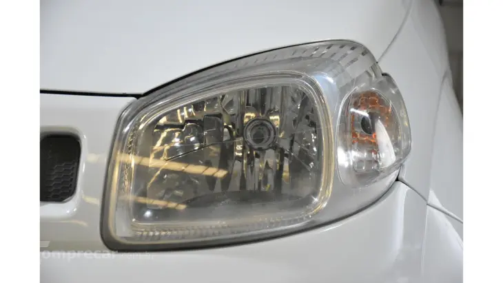 UNO - 1.0 EVO VIVACE 8V 4P MANUAL