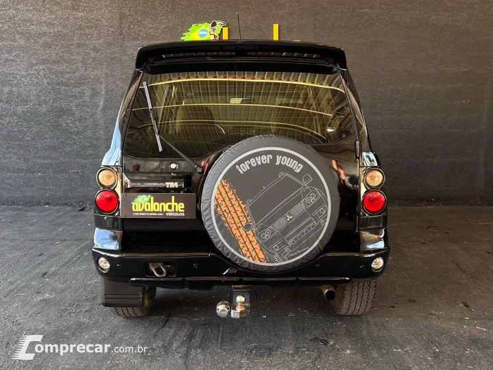 PAJERO TR4 2.0 4X4 16V 140CV FLEX 4P AUTOMÁTICO