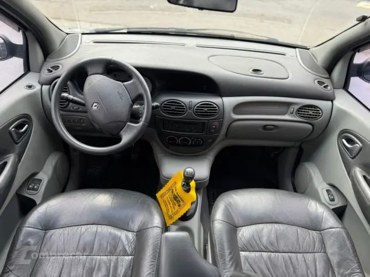 Scénic RXE/ Privilège 2.0 16V 5p Mec.