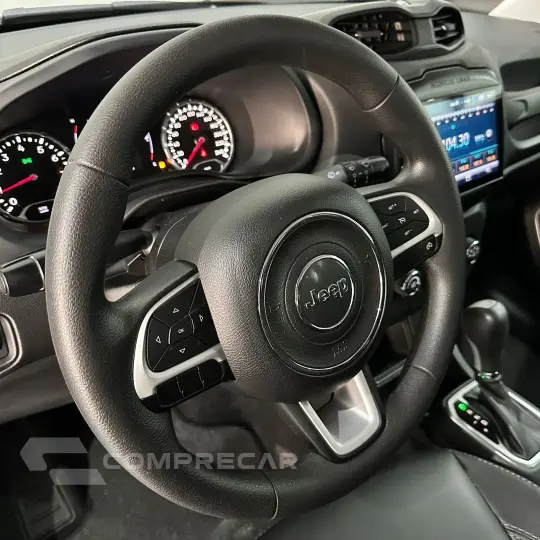 Renegade 1.8 4x2 Flex 16V Aut.