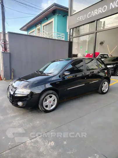 Stilo Dualogic 1.8 Flex 8V 5p
