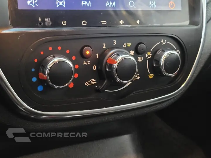 CAPTUR Life 1.6 16V Flex 5p Aut.