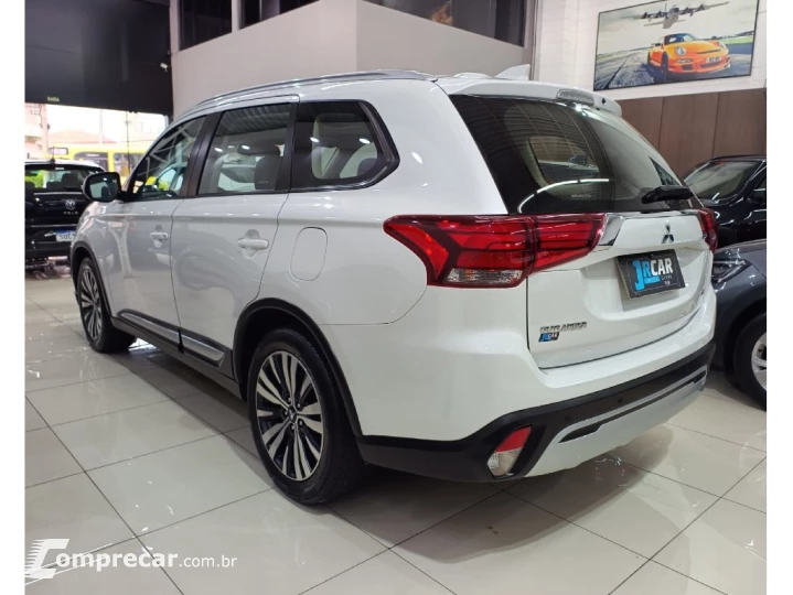 OUTLANDER 2.0 HPE AUTOMÁTICO