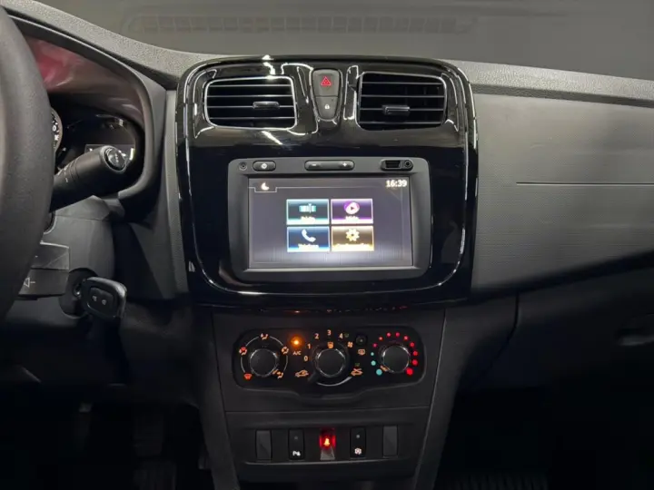 LOGAN 1.0 12V SCE FLEX ZEN MANUAL