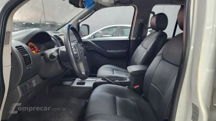 Frontier LE ATTACK CD 4x4 2.5 TB Die.Aut