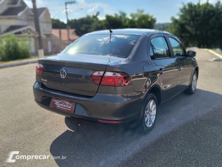 VOYAGE 1.0 12V MPI Totalflex Trendline