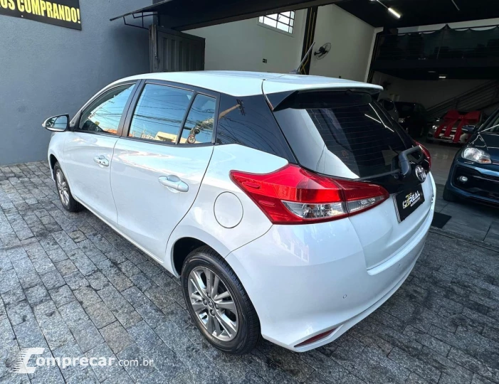 YARIS XL Plus Con. 1.5 Flex 16V 5p Aut.