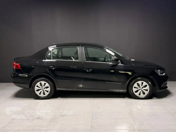 VOYAGE 1.6 MI CITY 8V FLEX 4P MANUAL