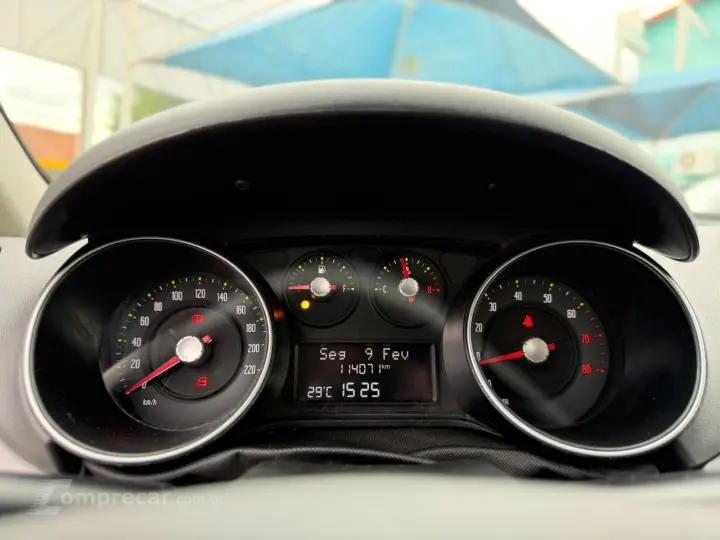 Punto ESSENCE SP 1.6 Flex 16V 5p