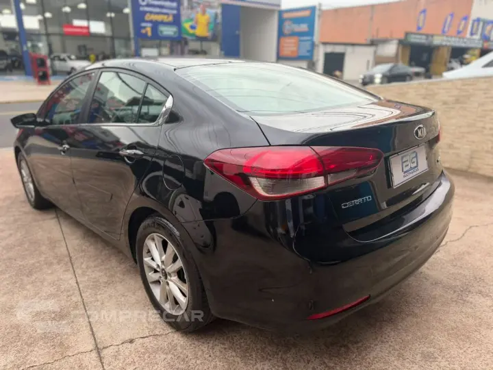 Cerato 1.6 16V  Flex  Aut.