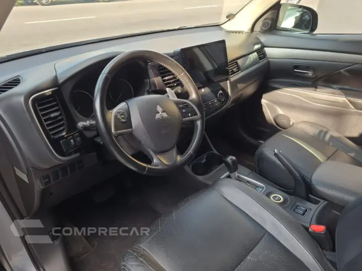 OUTLANDER 3.0/ GT 3.0 V6 Aut.