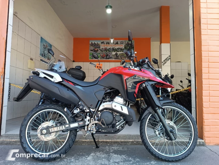 XTZ 250 LANDER