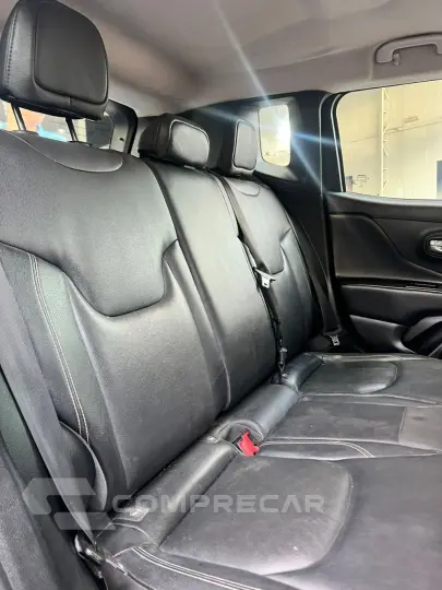 Renegade Longitude 1.8 4x2 Flex 16V Aut.