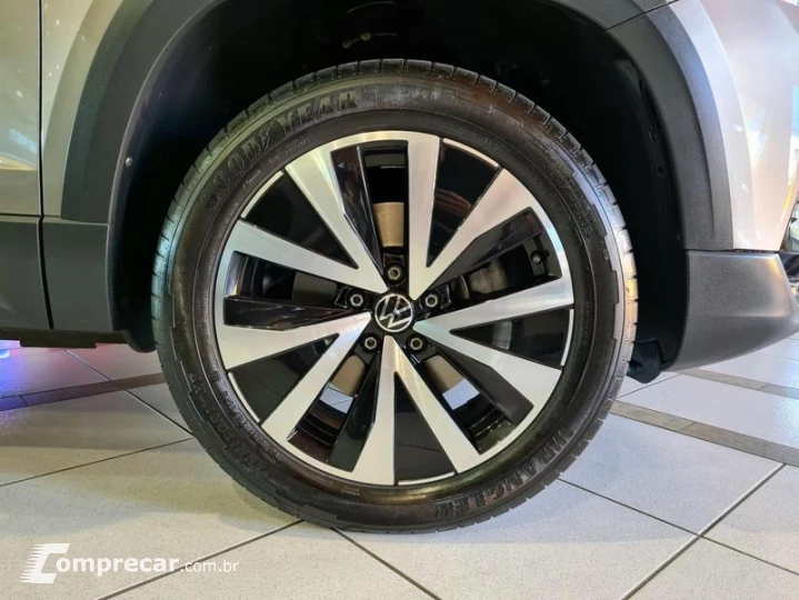 TAOS 1.4 250 TSI HIGHLINE