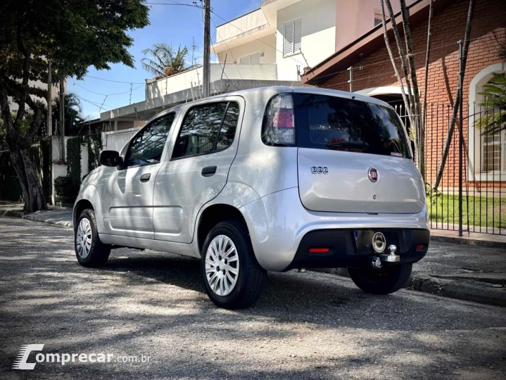 UNO 1.0 EVO ATTRACTIVE 8V FLEX 4P MANUAL