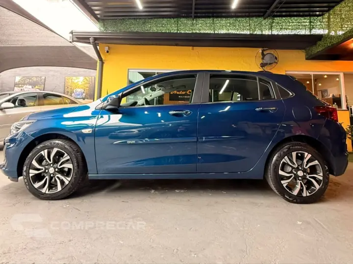 ONIX 1.0 TURBO FLEX PREMIER AUTOMÁTICO