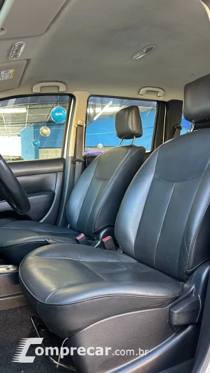 LIVINA 1.8 SL 16V