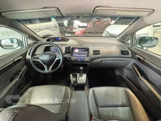 CIVIC - 1.8 EXS 16V 4P AUTOMÁTICO