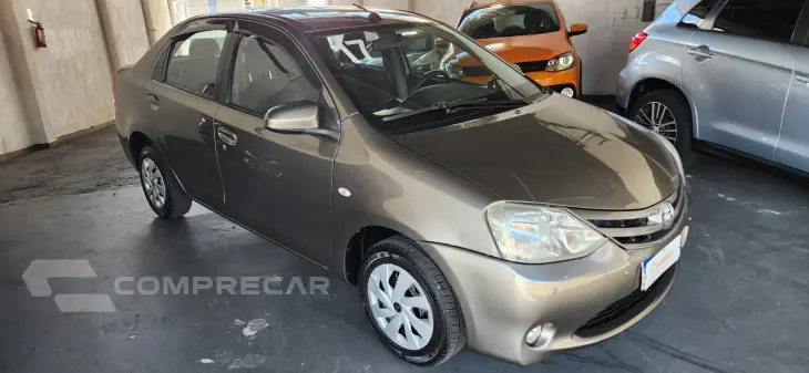 ETIOS 1.5 XS Sedan 16V