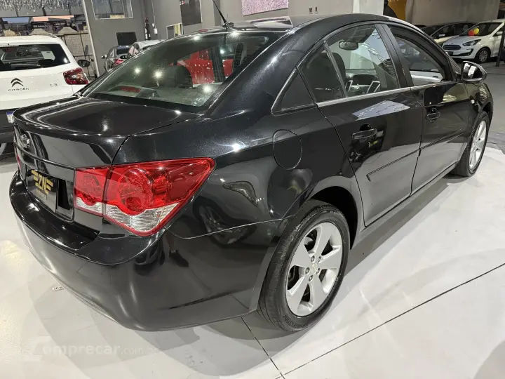 CRUZE 1.8 LT 16V FLEX 4P MANUAL