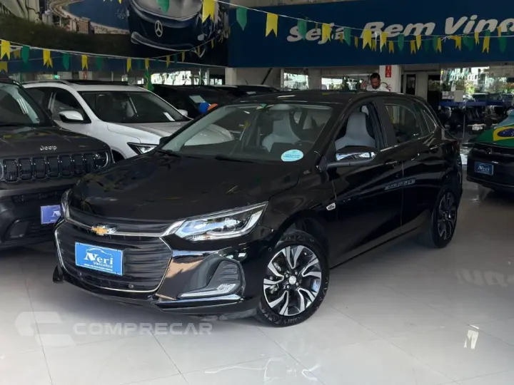 ONIX HATCH PREM. 1.0 12V TB Flex 5p Aut.