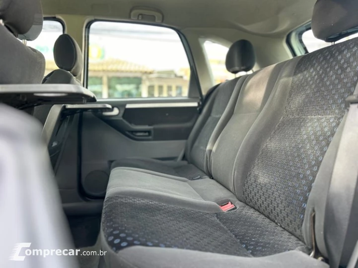 MERIVA 1.4 MPFI Maxx 8V