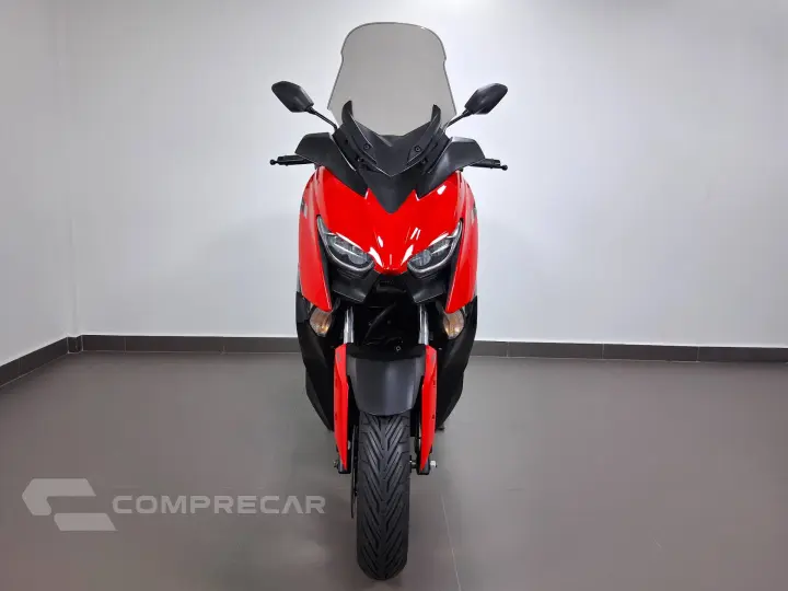 XMAX ABS