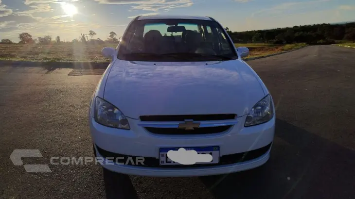 Classic Sedan 1.0 4P VHCE FLEX LS