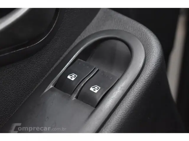 SANDERO - 1.6 GT LINE LIMITED 4P MANUAL