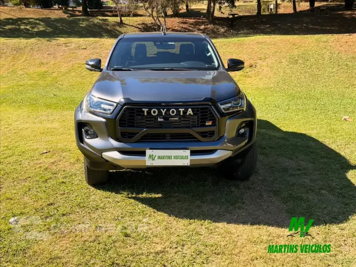 HILUX 2.8 D-4D TURBO DIESEL CD GR-S 4X4 AUTOMÁTICO