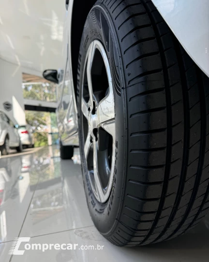 ONIX 1.4 MPFI LTZ 8V