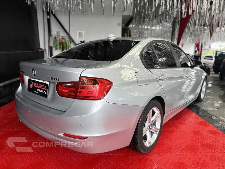 320i 2.0 16V TURBO ACTIVE FLEX 4P AUTOMÁTICO