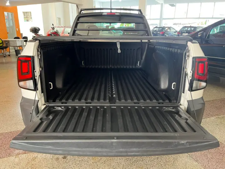 SAVEIRO 1.6 MSI Robust CS 16V