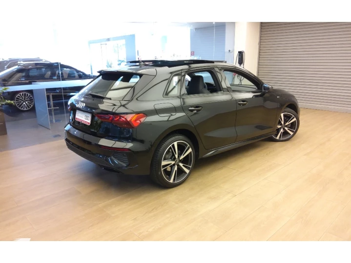 A3 2.0 40 TFSI MHEV SPORTBACK PERFORMANCE BLACK S-TRONIC