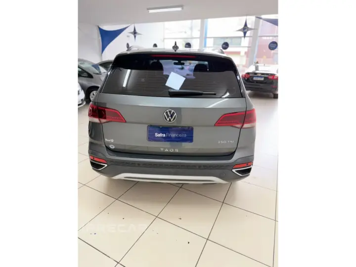 TAOS 1.4 250 TSI TOTAL FLEX COMFORTLINE AUTOMÁTICO