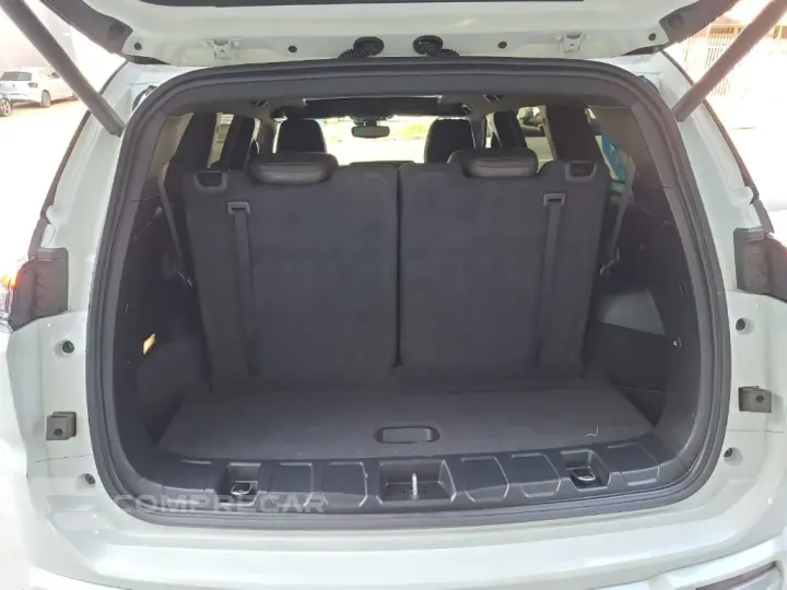 Commander Overl. TD380 2.0 4x4 Die. Aut.