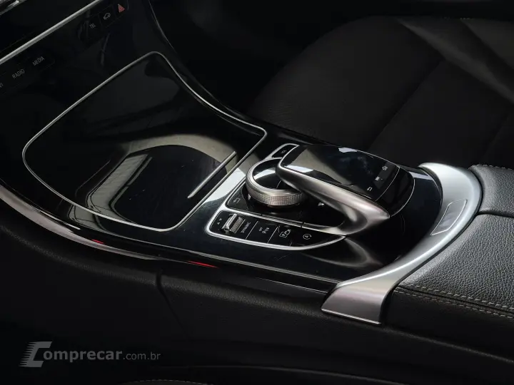 C 180 1.6 CGI EXCLUSIVE 9G-TRONIC