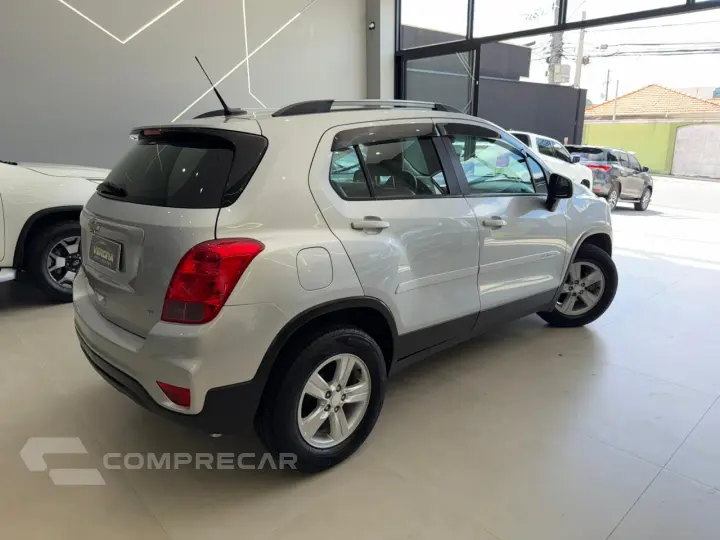 TRACKER LT 1.4 AUT