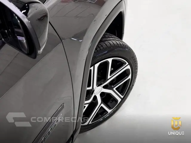 COMPASS - 1.3 T270 TURBO LIMITED AT6