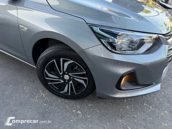 ONIX SEDAN Plus LT 1.0 12V Flex 4p Mec.